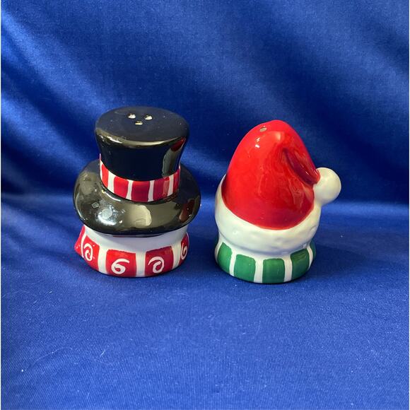 Pfaltzgraff Winter Holiday Snowman Salt and Pepper Shakers - Picture 3 of 6